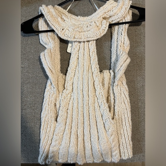 Brand new Free People knit top - Picture 4 of 4